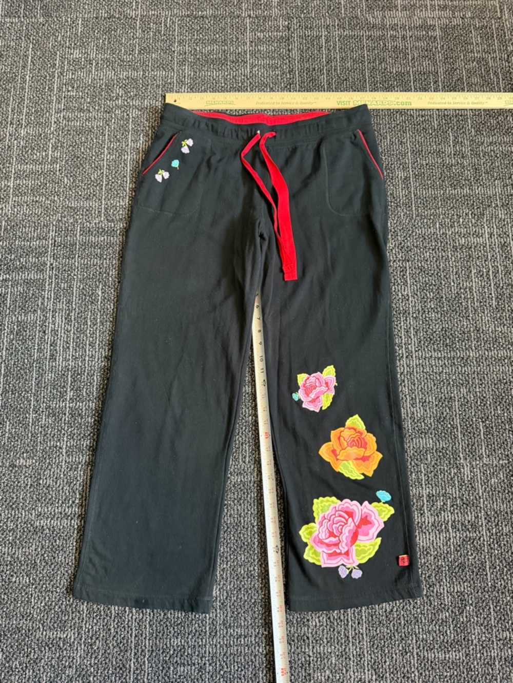 Nick and Nora Women's Pajamas Sweatpants Large Black Floral Print Drawstring